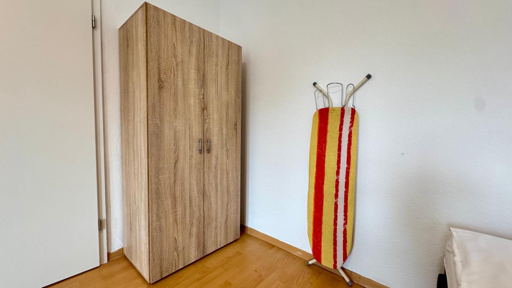 Apartment Im Herzen Von Innenstadt & Hbf Fusslaeufig, Mit Privatparkplatz *