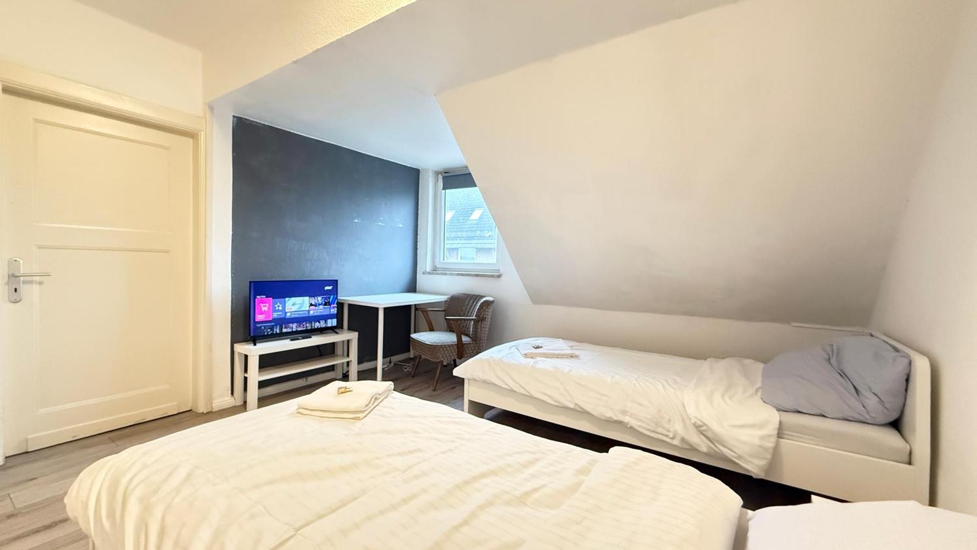 Im Herzen Von Innenstadt & Hbf Fusslaeufig, Mit Privatparkplatz Apartment *