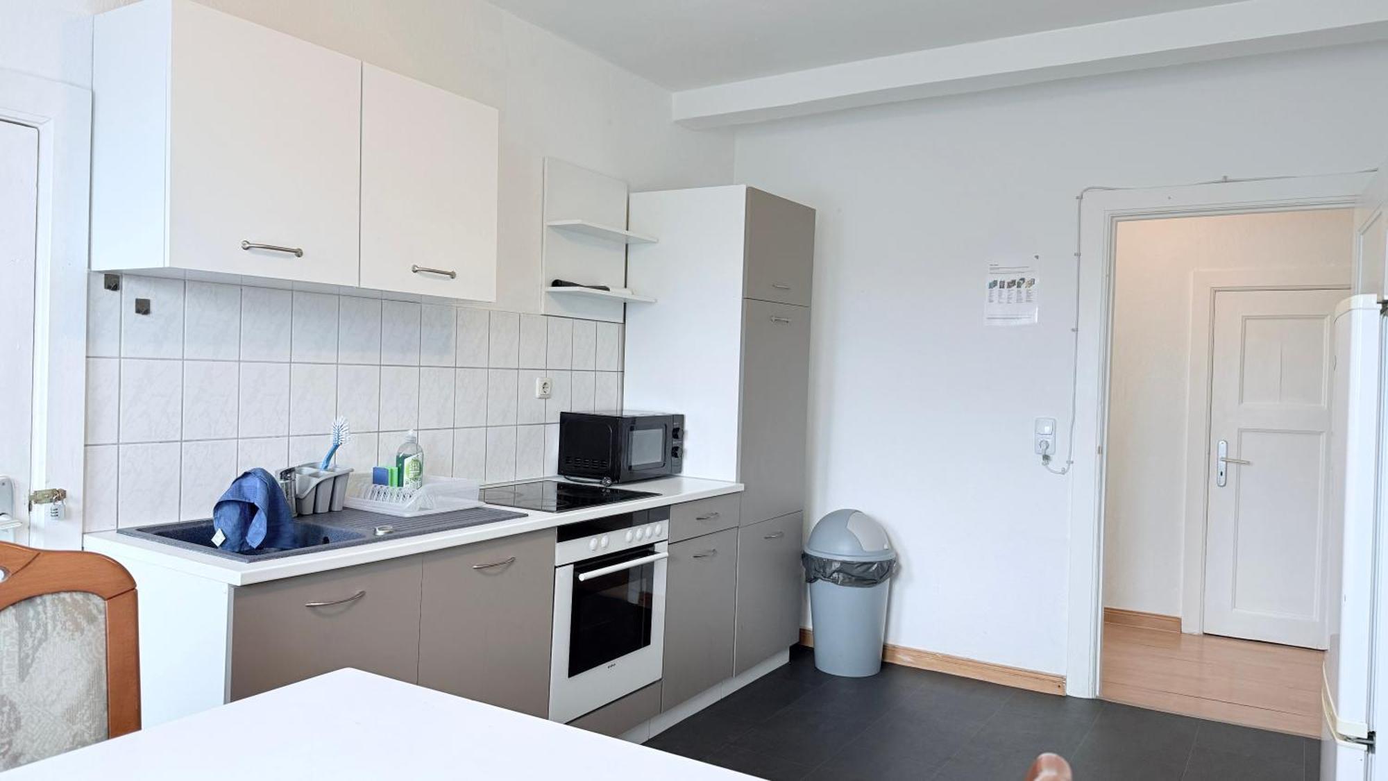 Im Herzen Von Innenstadt & Hbf Fusslaeufig, Mit Privatparkplatz Apartment Neumünster